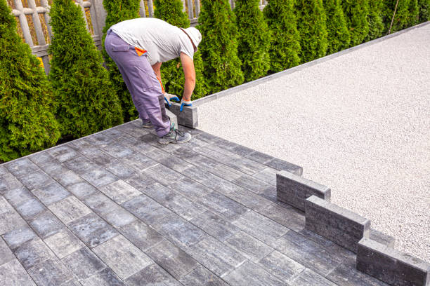 Best Local Driveway Pavers  in North Lindenhurst, NY